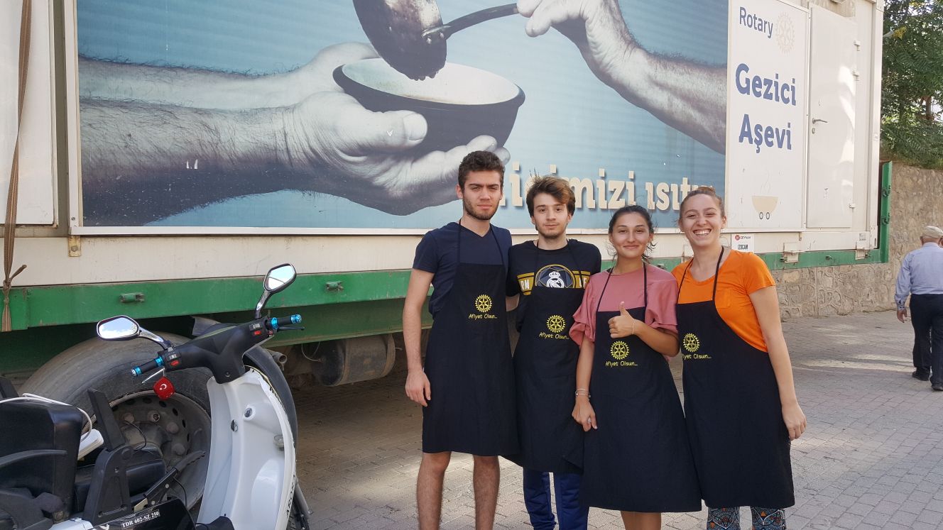27.08.2017 / Rotary Gezici Aşevi Yemek Dağıtımı
