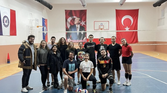 16.11.2024 / Galatasaray Rotaract Kulübü İle Voleybol Maçı
